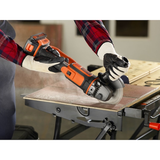18V Li-Ion vinkelsliber uden batteri