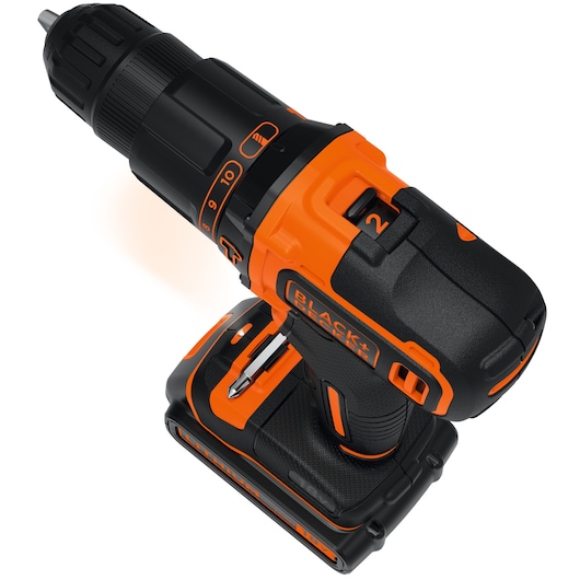 18V 2 gear slagboremaskine + lader + 2 batterier + kuffert