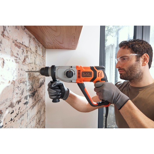 800W Corded SDS-PLUS Hammer Drill and Kit Box