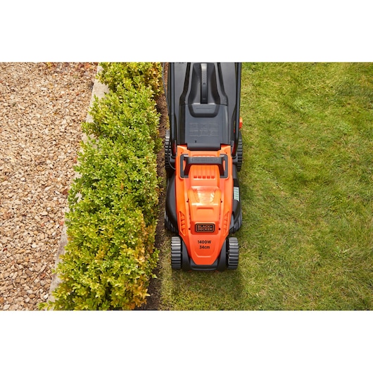 1400W Plæneklipper 34cm med ergonomisk greb