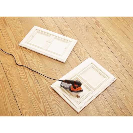 120W næste generation Mouse ® slibemaskine med kuffert og 9 tilbehør