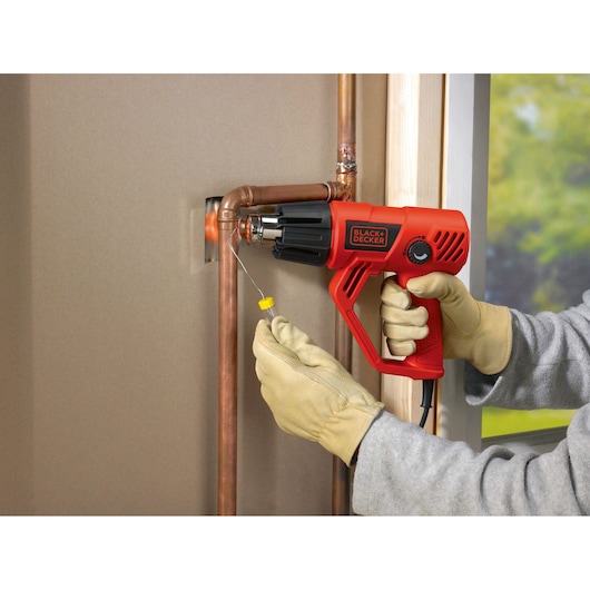 2000W Heat Gun with 5 accessories heating copper pipe